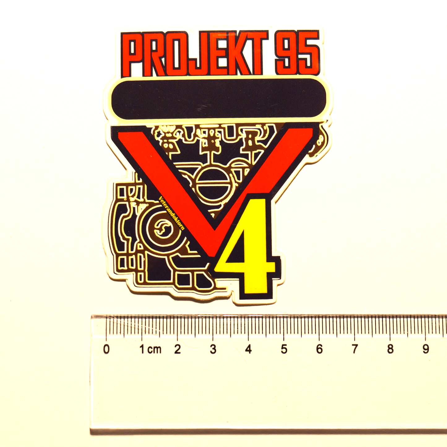 6. Klistermärke "Projekt 95"